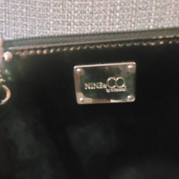 Nine and Company Clutch Wristlet - Picture 5 of 7